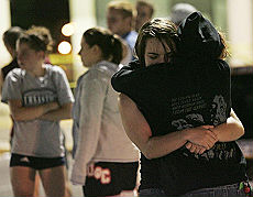 sparatoria pittsburgh La gente terrorizzata dopo la sparatoria